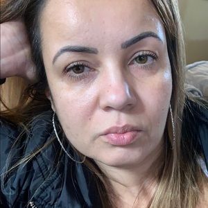 Meet your Posher, Ligia